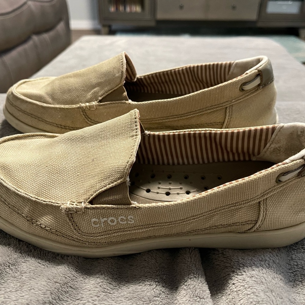 CROCS Beige Canvas Slip-Ons boat shoes women’s size 8